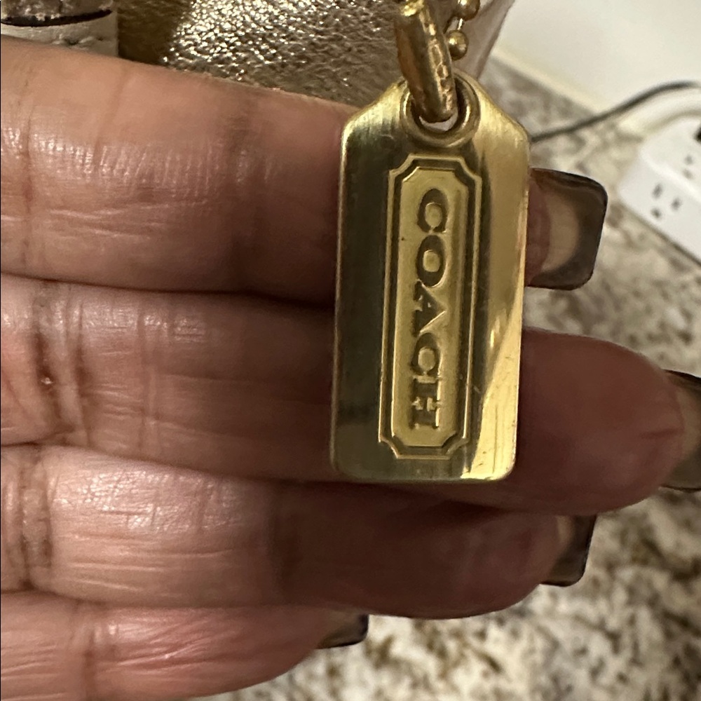 Coach Chevron Shoulder Bag in Cream, Gold, and Yellow. PRE-OWNED. Like new. - Picture 6 of 8
